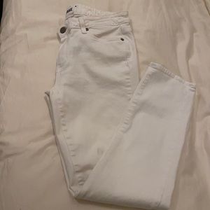 Paige Skyline Ankle Peg Jeans